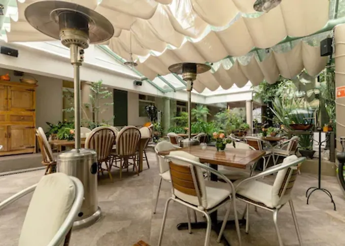Hotel Condesa