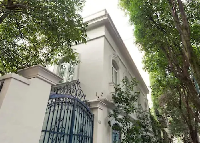 Hotel Condesa 4*