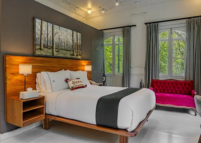 Condesa 4*