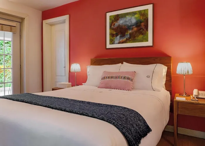 Condesa Hotel 4*