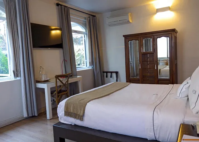 Condesa 4*