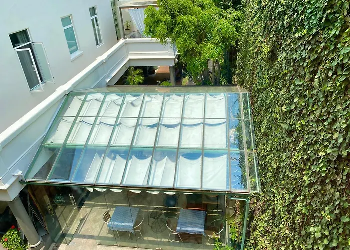 Hotel Condesa 4*